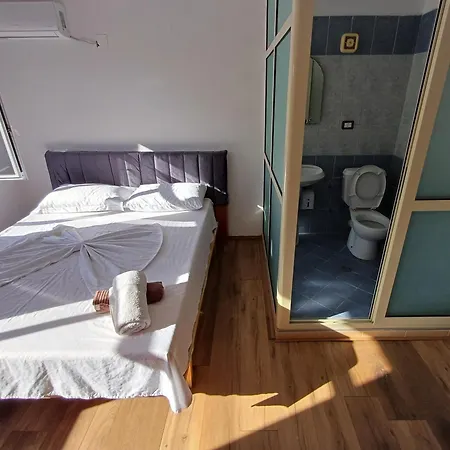 Maison d'hôtes Dede Nikolla 3*