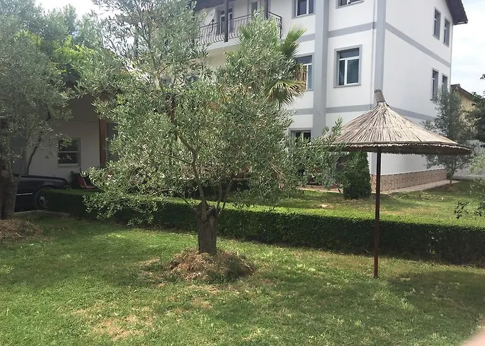 Dede Nikolla 2* Durres