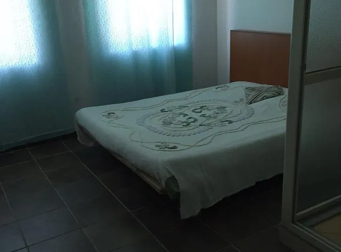 Dede Nikolla Guest house