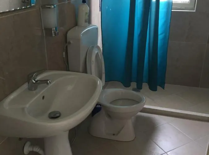 Guest house Dede Nikolla Durres